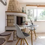 4 Apartament Mugeba